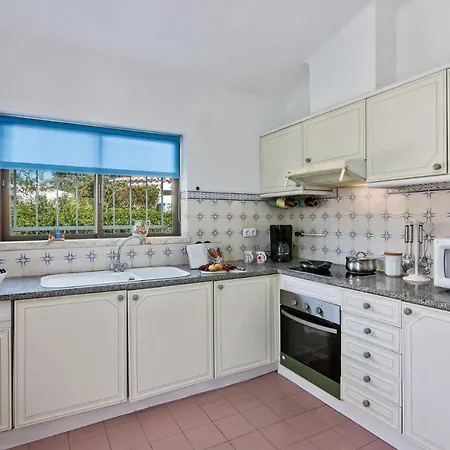 Cor De Rosa By Villa *