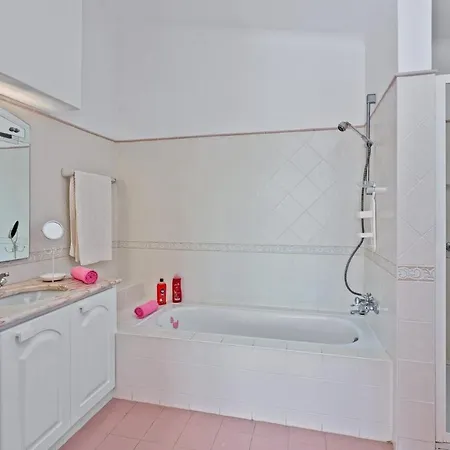 Cor De Rosa By Carvoeiro (Lagoa)